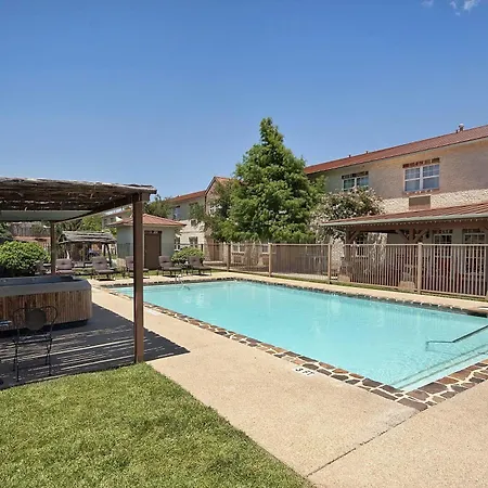 Best Western Plus Fredericksburg 